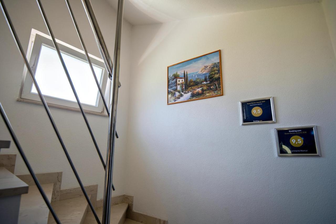 Apartments Mamut Трогир Экстерьер фото