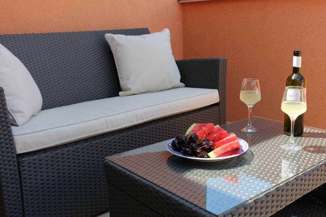 Apartments Mamut Трогир Экстерьер фото